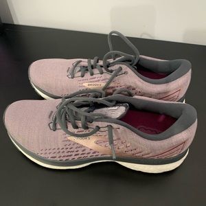 NEW Brooks Ghost13 Gray/Purple Athletic Running Shoes 1203381B550 Women's Size11